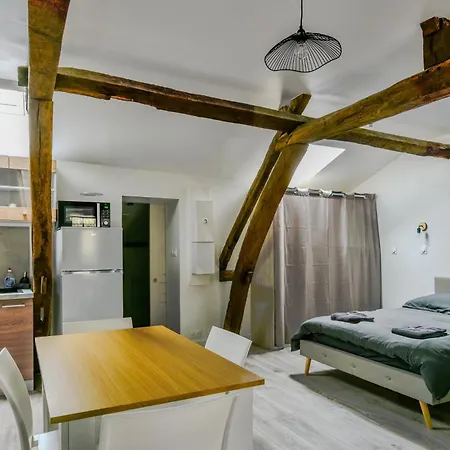 Cosy Centre - Proche Chateau Et Casino *